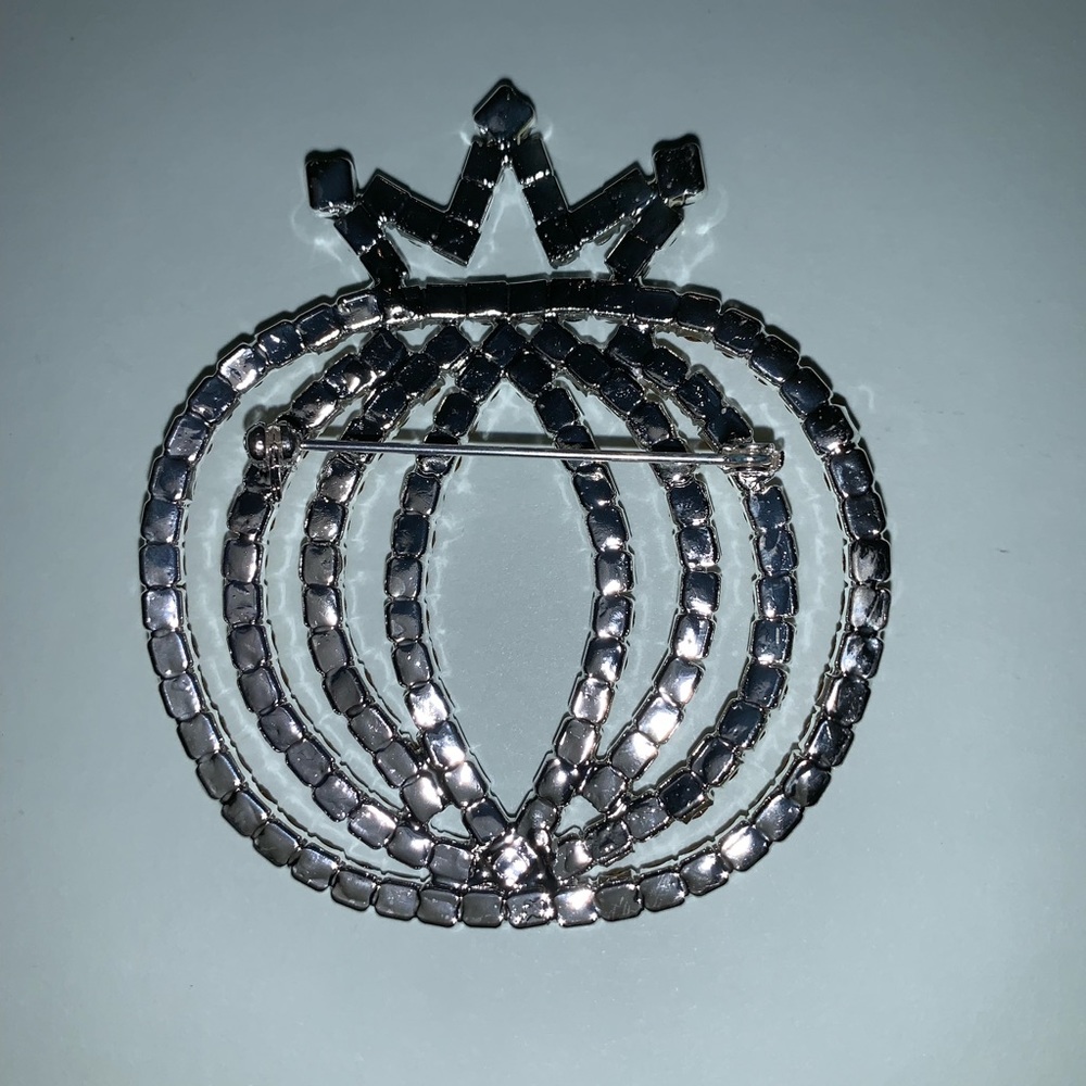 New - Rhinestone Pumpkin pin - Picture 2 of 5